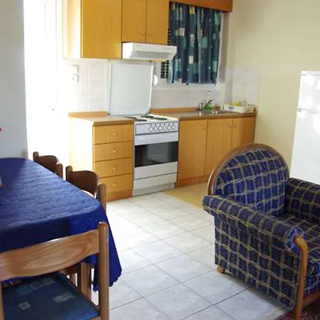 Apartament Platythea *